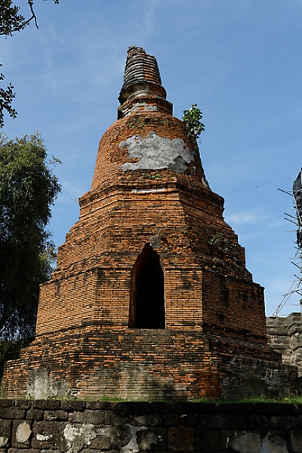 Wat Ratchaburana-043